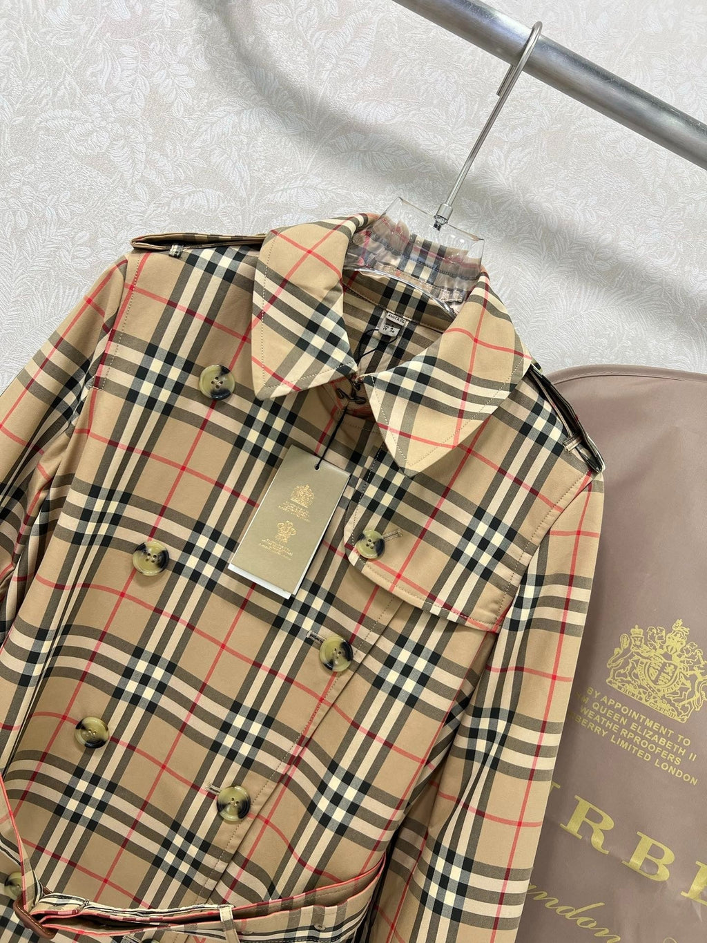 BURBERRY PLAID TRENCH COAT 275085