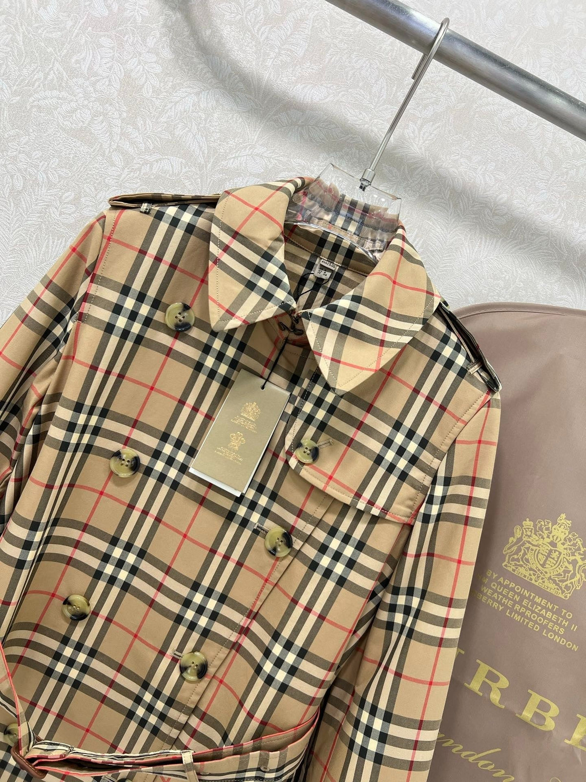 BURBERRY PLAID TRENCH COAT 275085